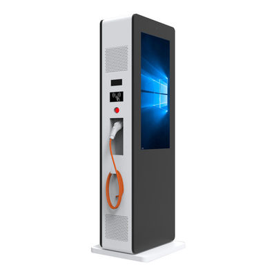 ยานพาหนะ 240V LCD โฆษณาป้ายดิจิตอลพื้นโปสเตอร์ติดตั้งด้วย Plug